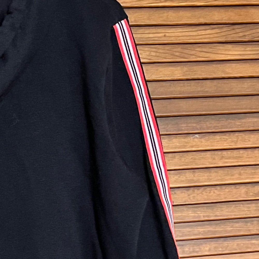Fila Women's Black Hoodie with Red and White Logo Large - Picture 5 of 7
